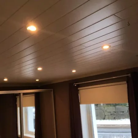 Apartment Den Gule Huset Lyngdal