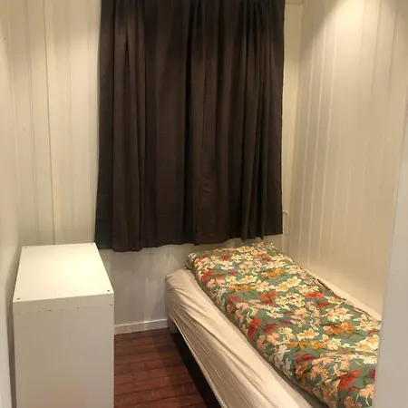 Den Gule Huset Apartment *